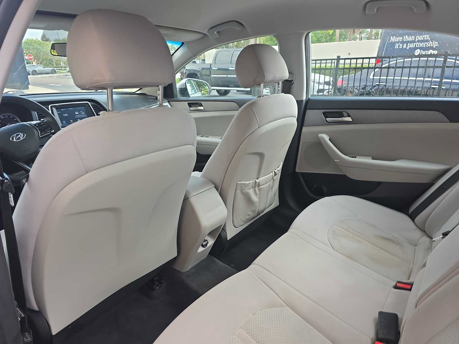 Used 2018 Hyundai Sonata SE FWD image 10