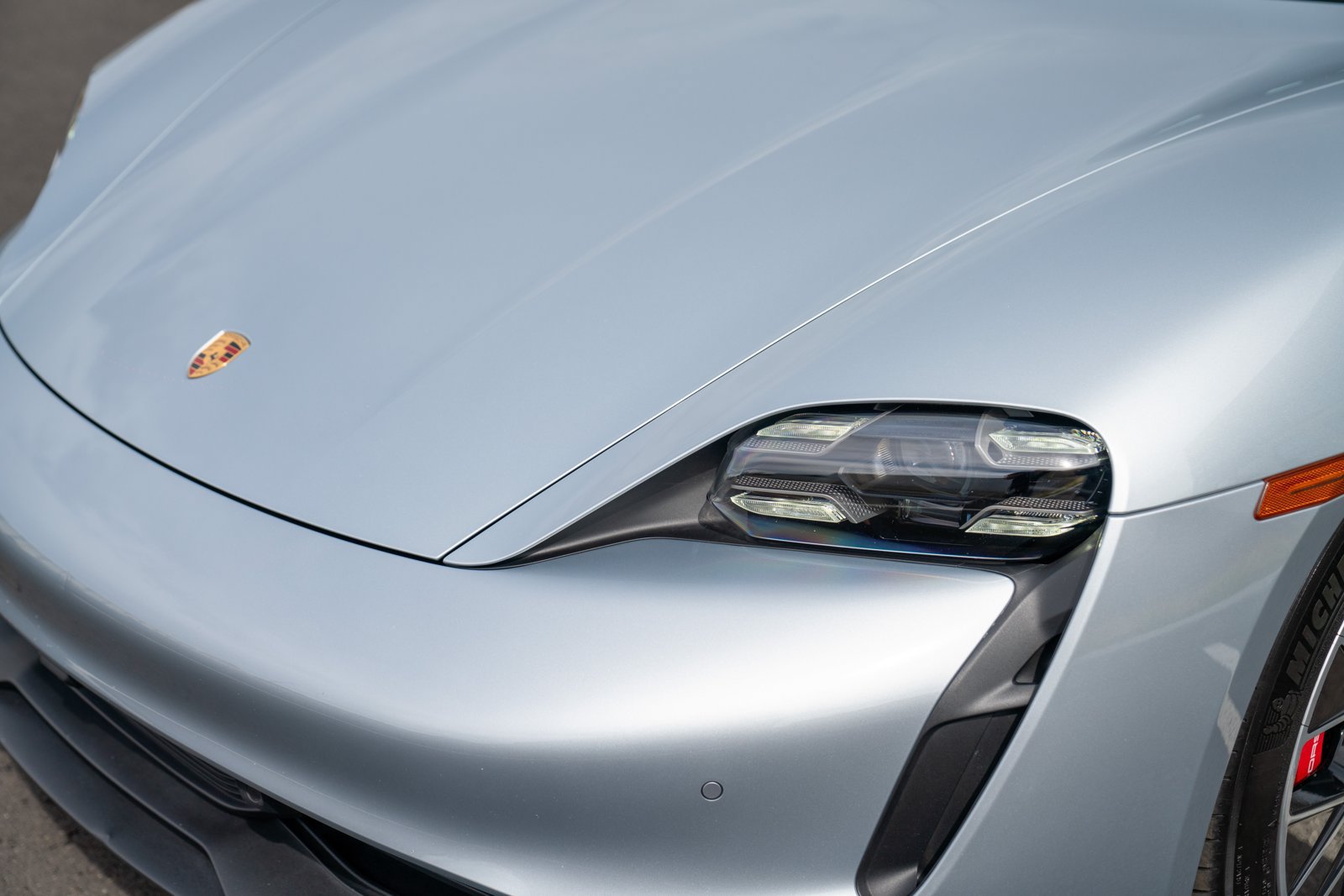Certified 2024 Porsche Taycan 4S AWD/4WD image 27
