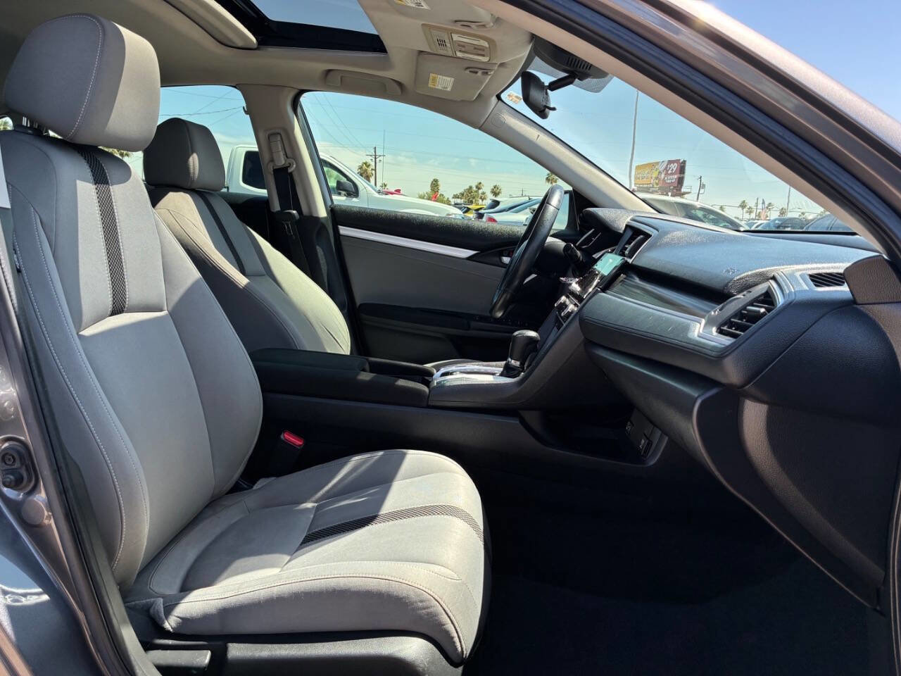 Used 2019 Honda Civic EX image 18