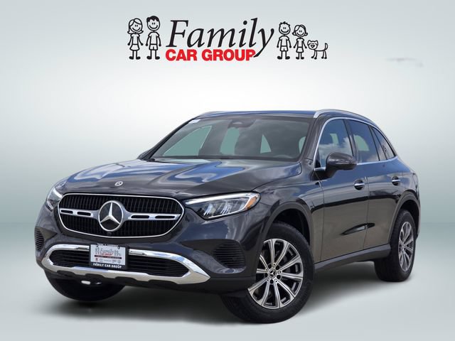 Used 2026 Mercedes-Benz GLC 300 4MATIC image 1