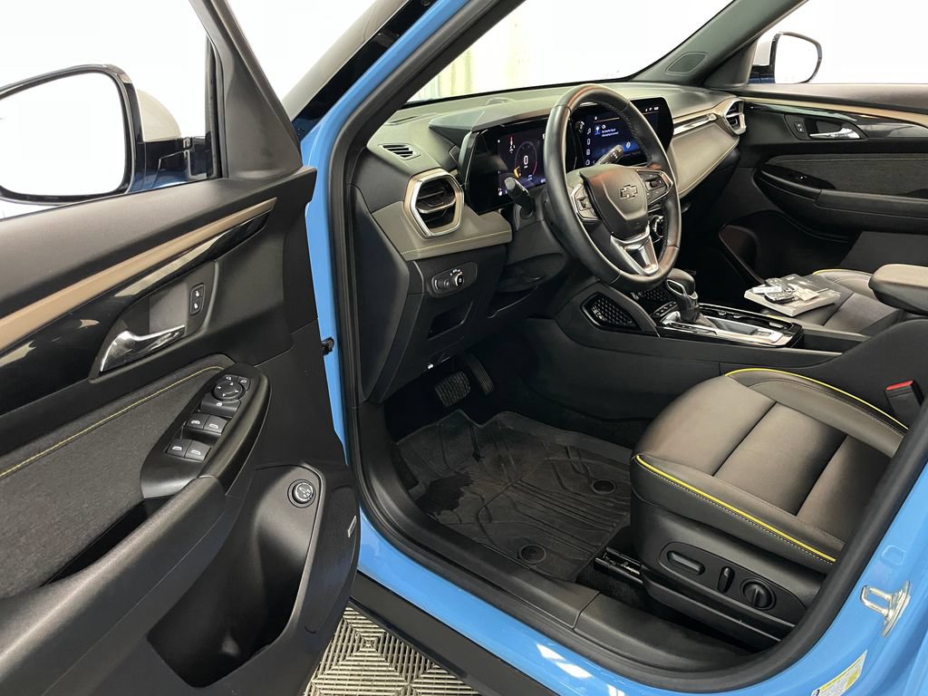 Used 2024 Chevrolet TrailBlazer ACTIV w/ Convenience Package AWD/4WD image 21