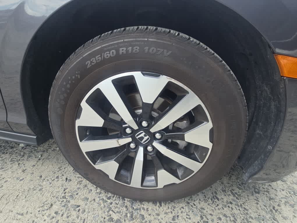 Certified 2025 Honda Odyssey EX-L image 6