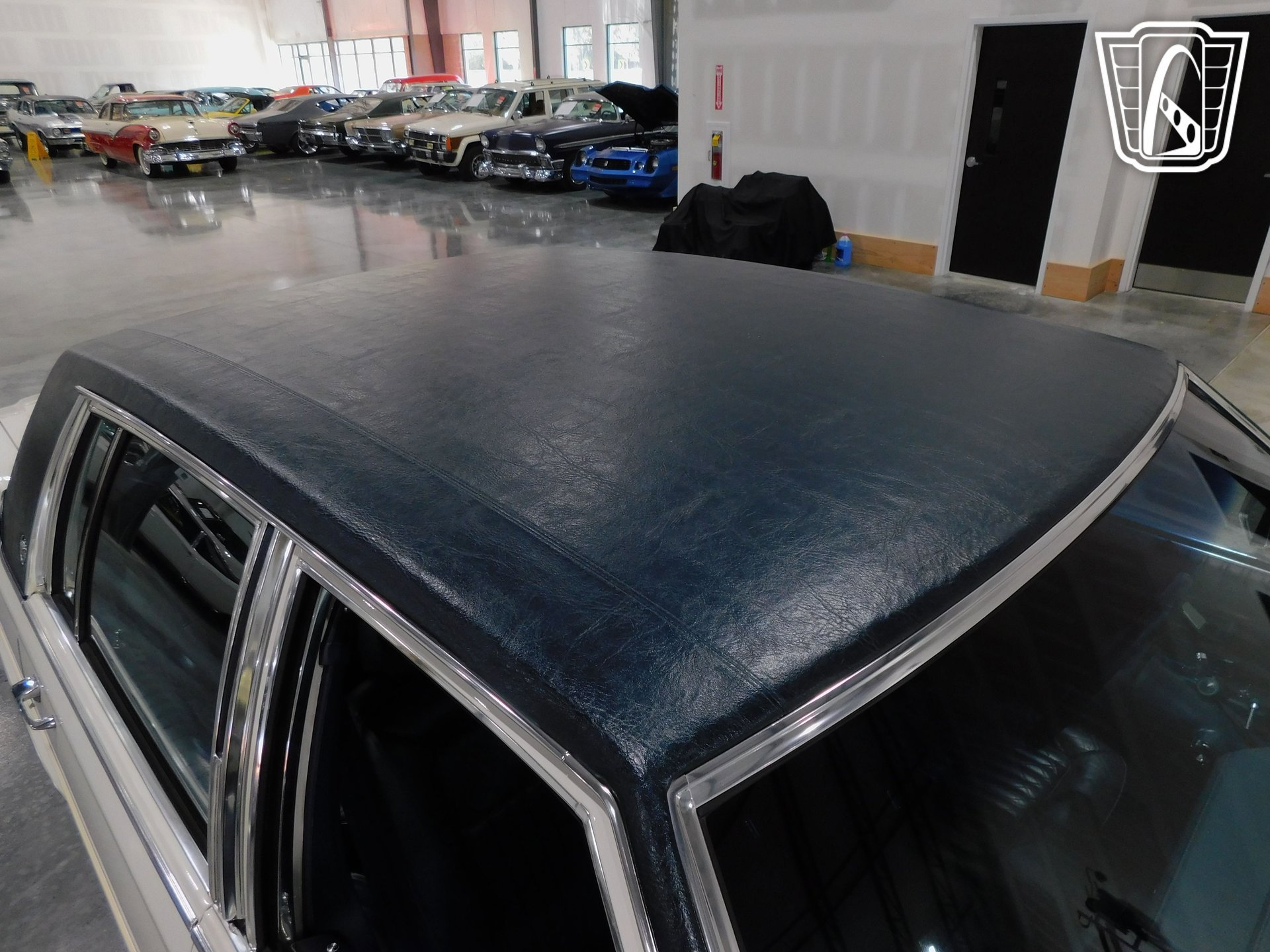 Used 1988 Cadillac Brougham RWD image 34