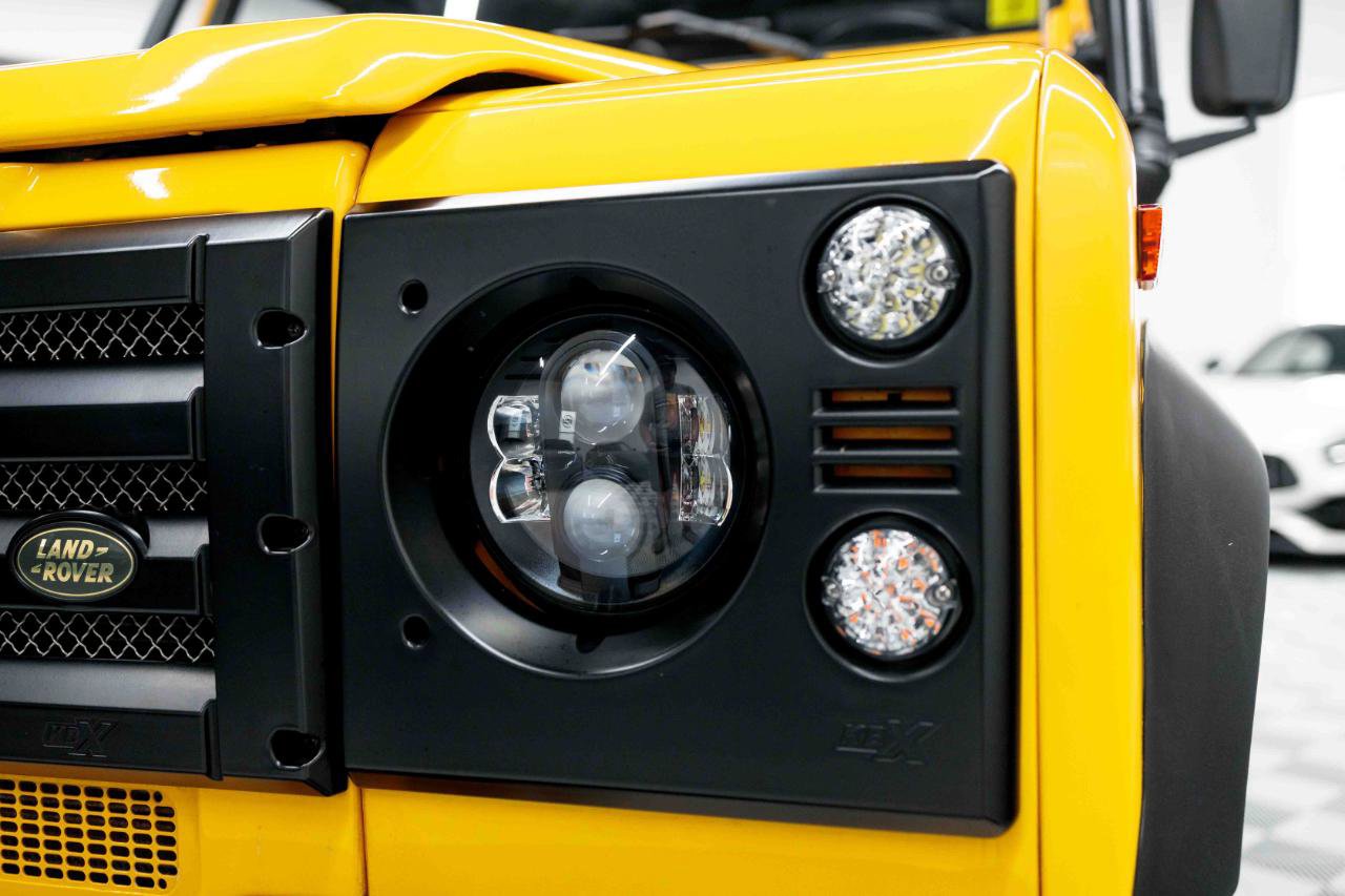 Used 1997 Land Rover Defender 90 AWD/4WD image 12