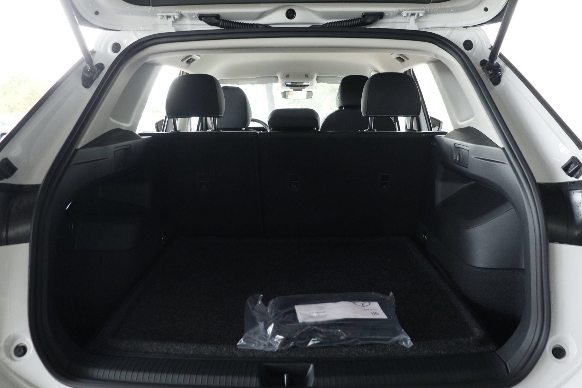 New 2026 Volkswagen Tiguan S AWD/4WD image 20