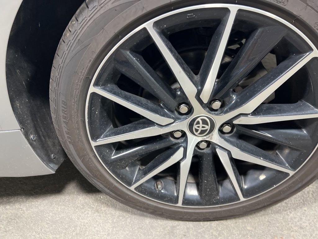 Used 2024 Toyota Camry SE image 34