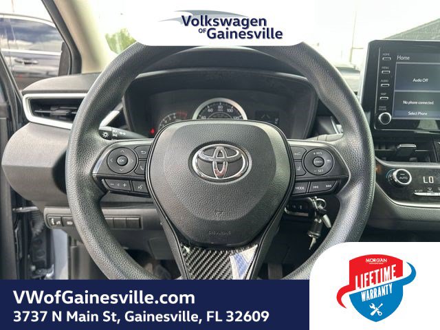Used 2020 Toyota Corolla LE FWD image 11
