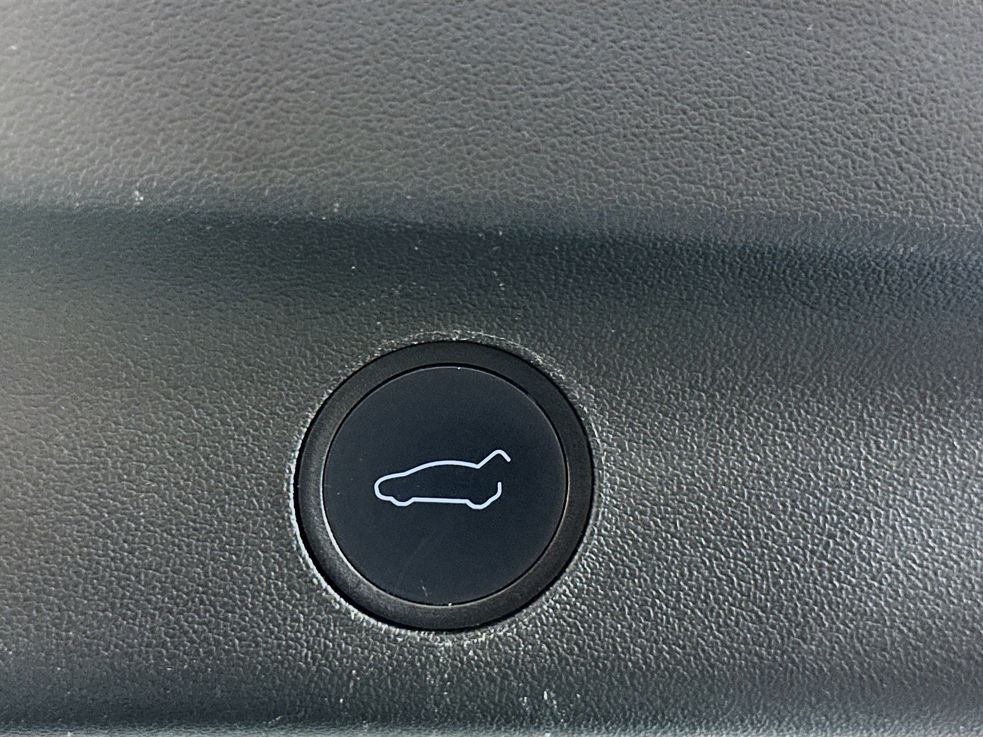 Used 2021 Tesla Model Y Long Range image 29