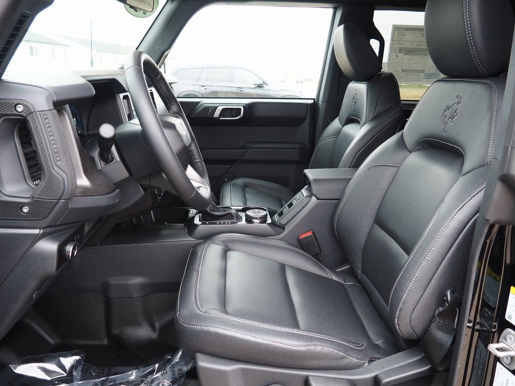 New 2025 Ford Bronco Badlands w/ Sasquatch Package image 6