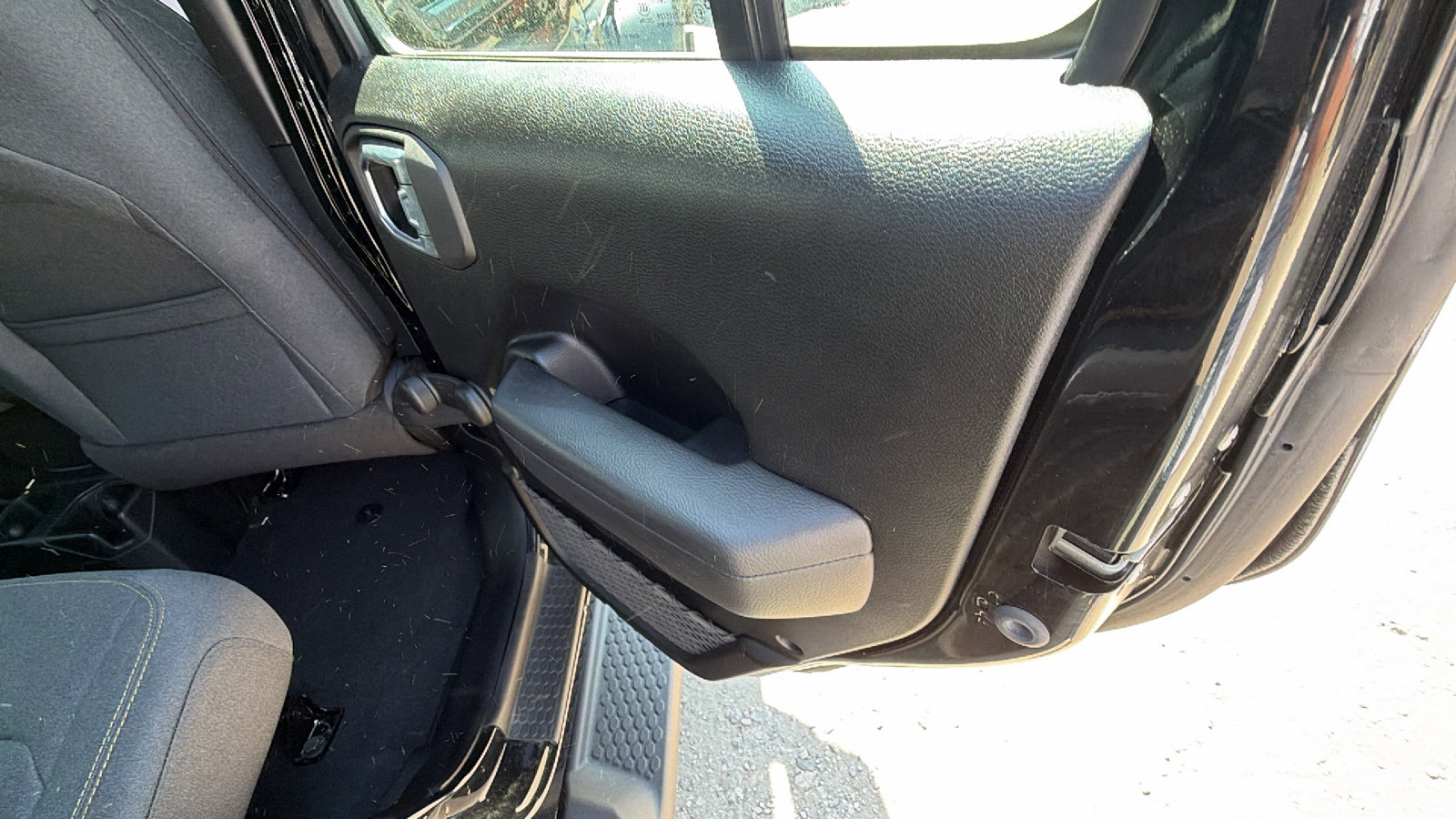 Used 2024 Jeep Wrangler Unlimited Sport AWD/4WD image 20