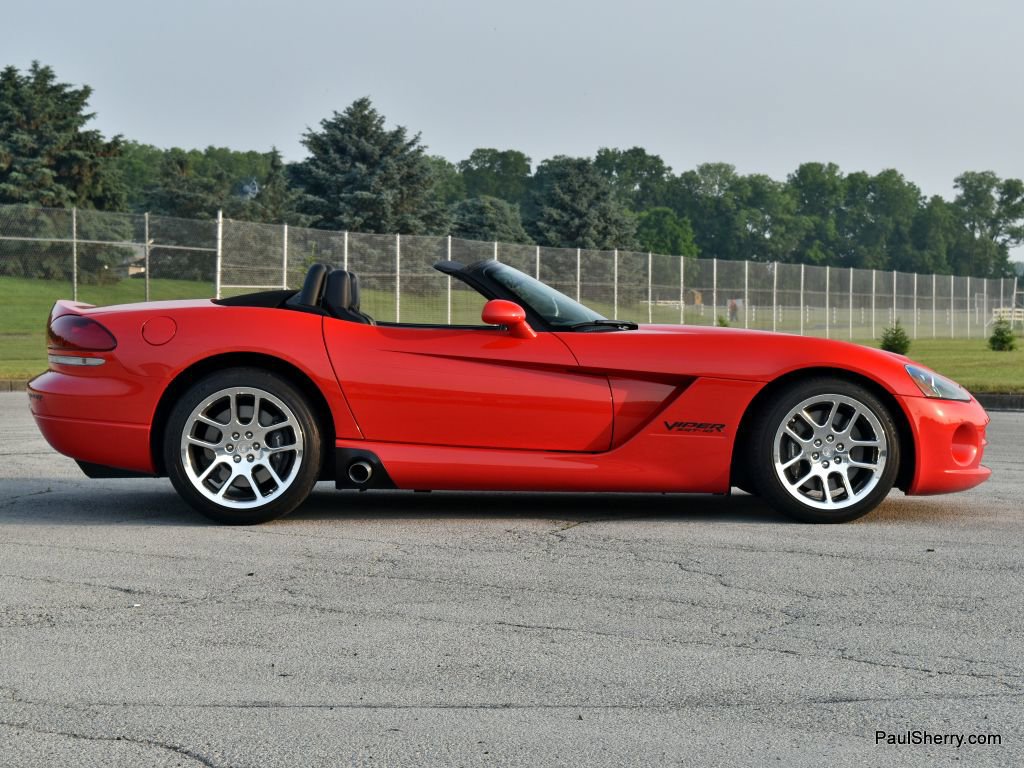 Used 2003 Dodge Viper SRT-10 image 5