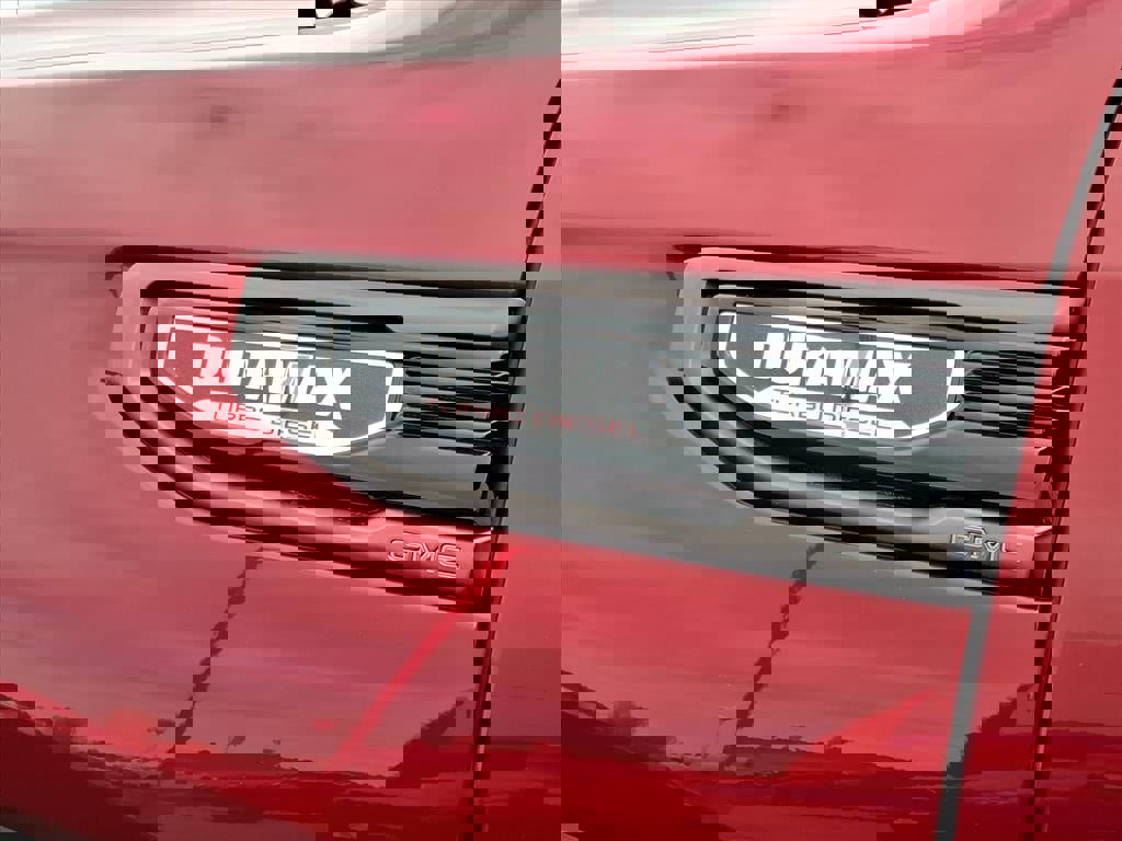 Used 2025 GMC Sierra 1500 AT4X w/ AT4X AEV Edition image 5