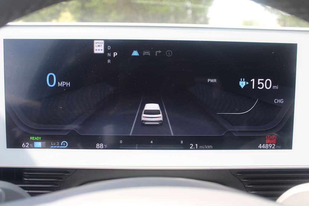 Used 2023 Hyundai Ioniq 5 Limited AWD/4WD image 16
