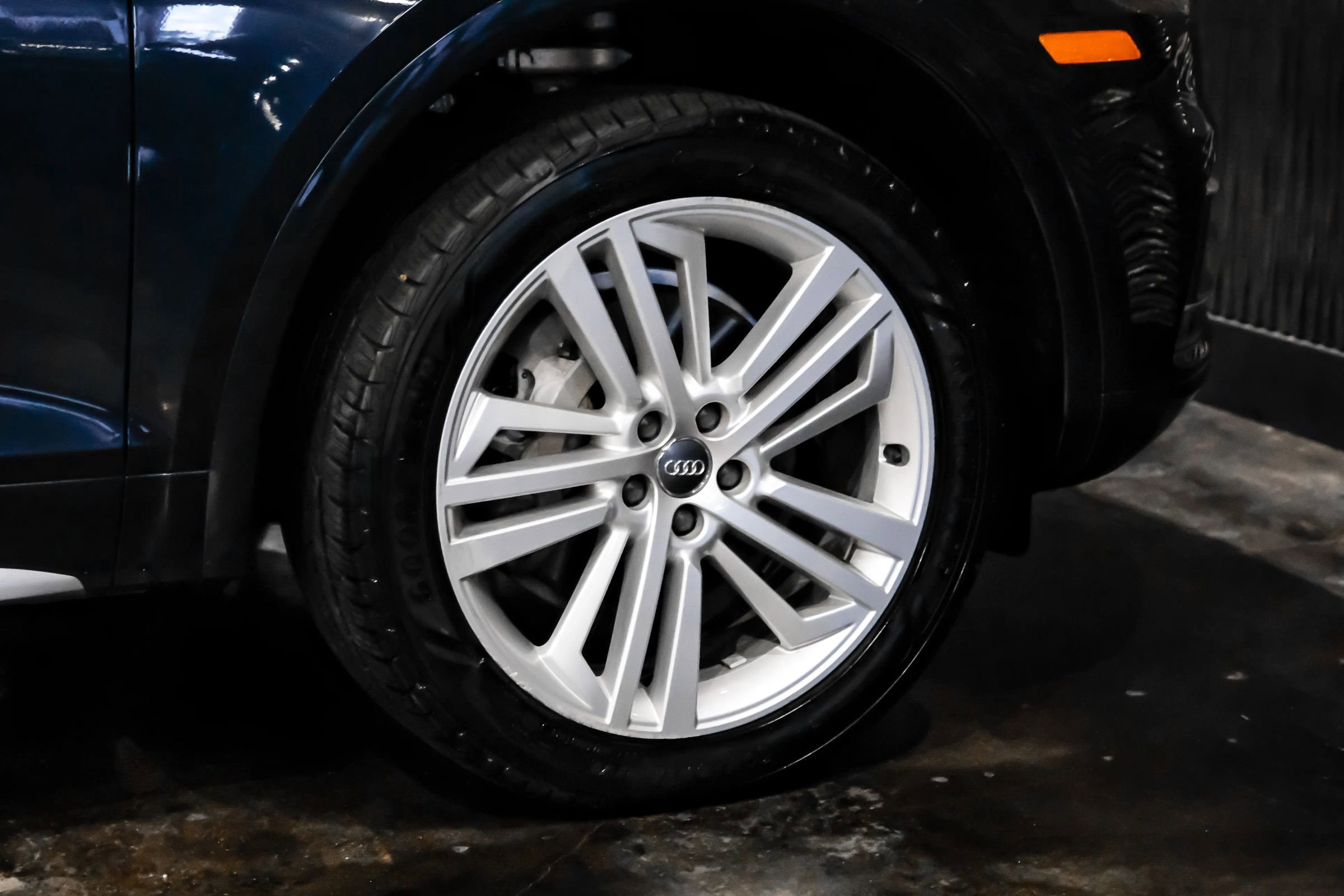 Used 2018 Audi Q5 2.0T Premium Plus w/ Premium Plus Package image 59