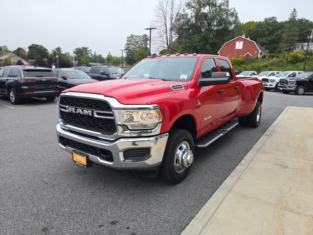 Used 2021 RAM 3500 Tradesman AWD/4WD image 3