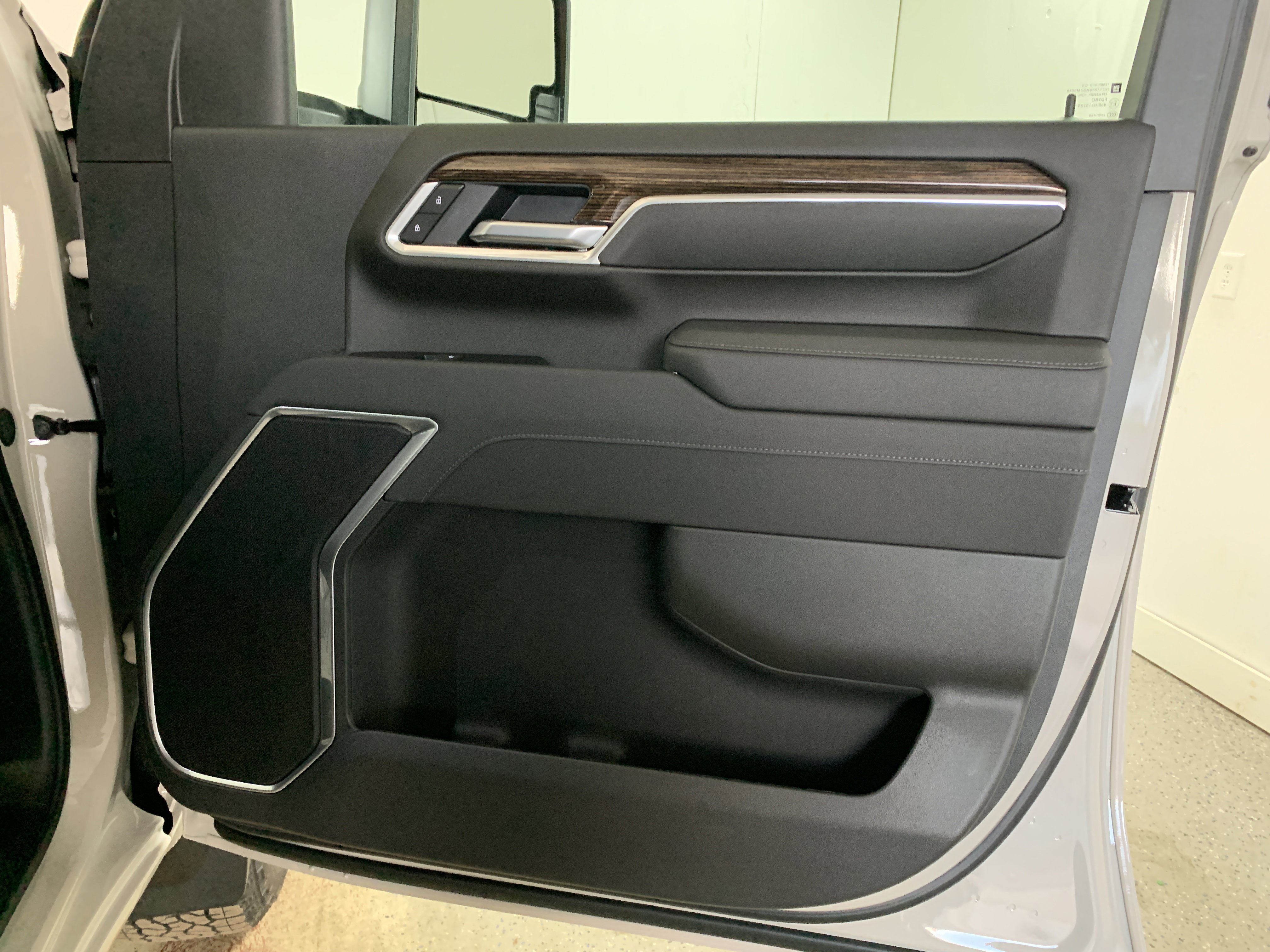 New 2026 GMC Sierra 2500 SLE image 37