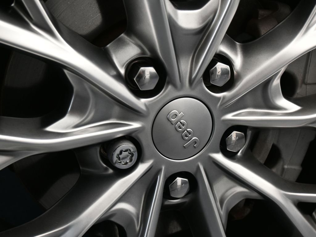 Used 2022 Jeep Grand Cherokee Summit image 37