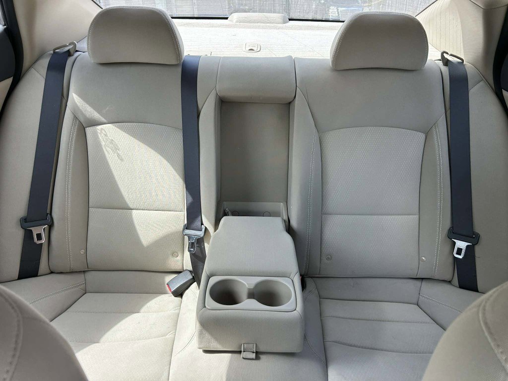 Used 2013 Kia Optima LX w/ Convenience Pkg image 12