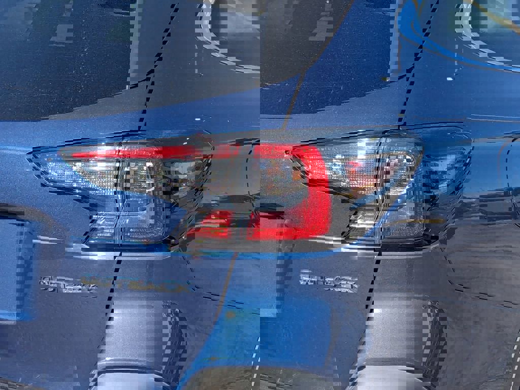 Used 2021 Subaru Outback Premium w/ Popular Package #1 image 7