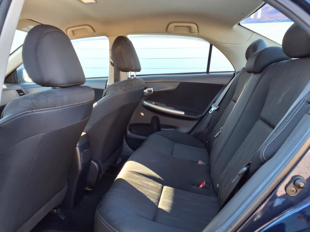 Used 2013 Toyota Corolla S image 9