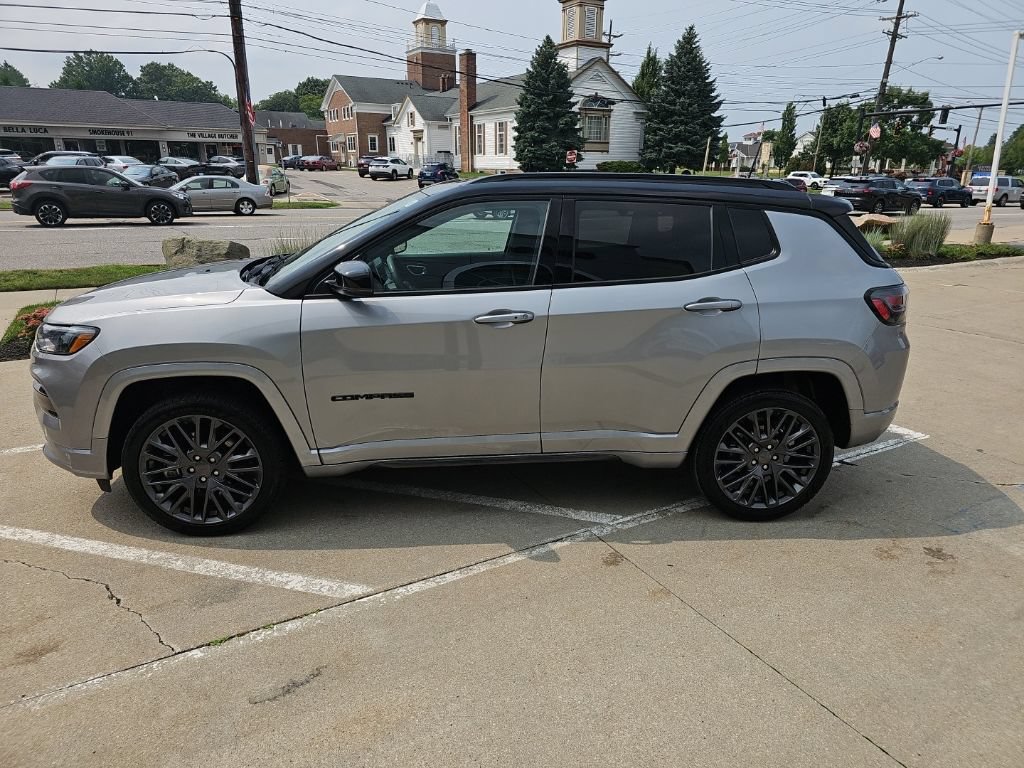 Certified 2023 Jeep Compass High Altitude AWD/4WD image 12