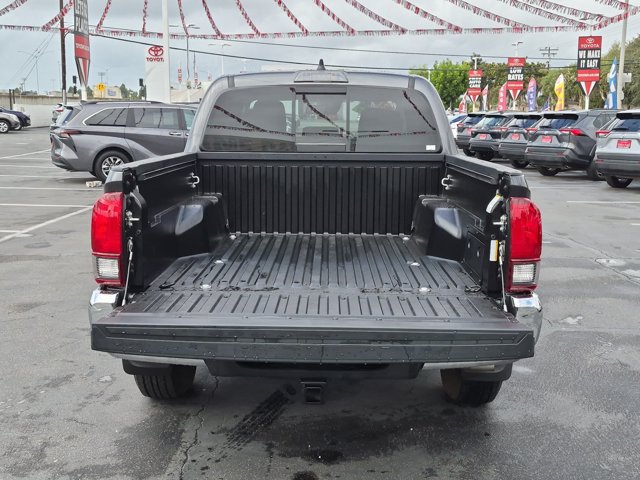 Used 2021 Toyota Tacoma SR5 RWD image 10
