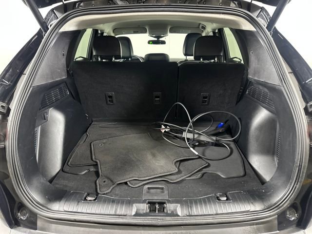 Used 2023 Ford Escape SE image 26