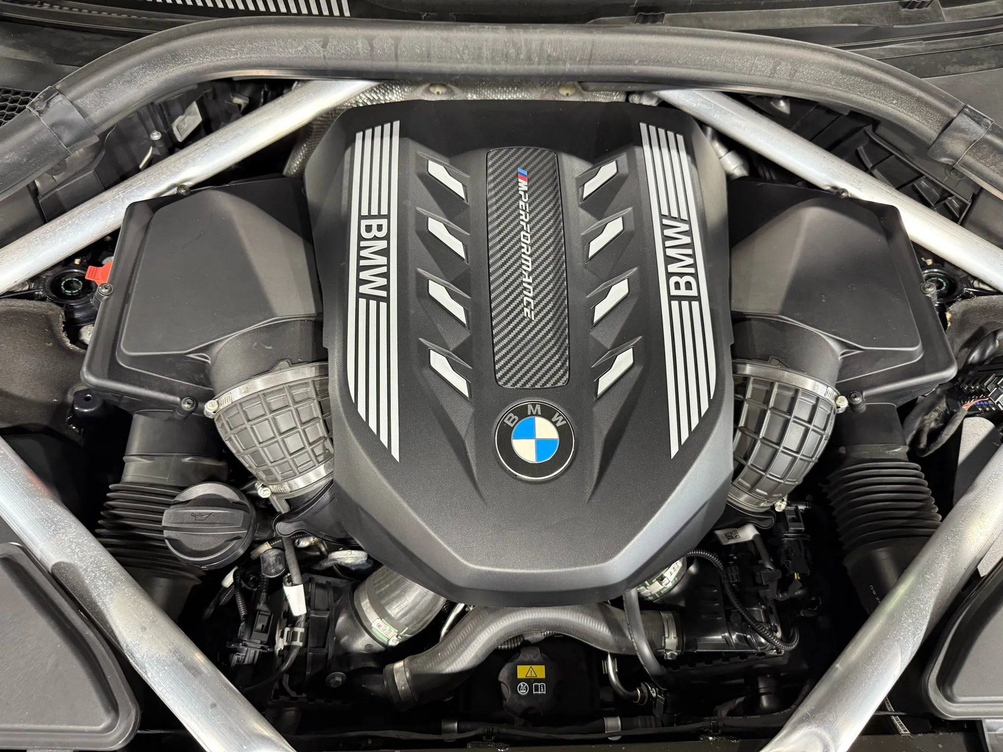 Used 2021 BMW X7 M50i image 38