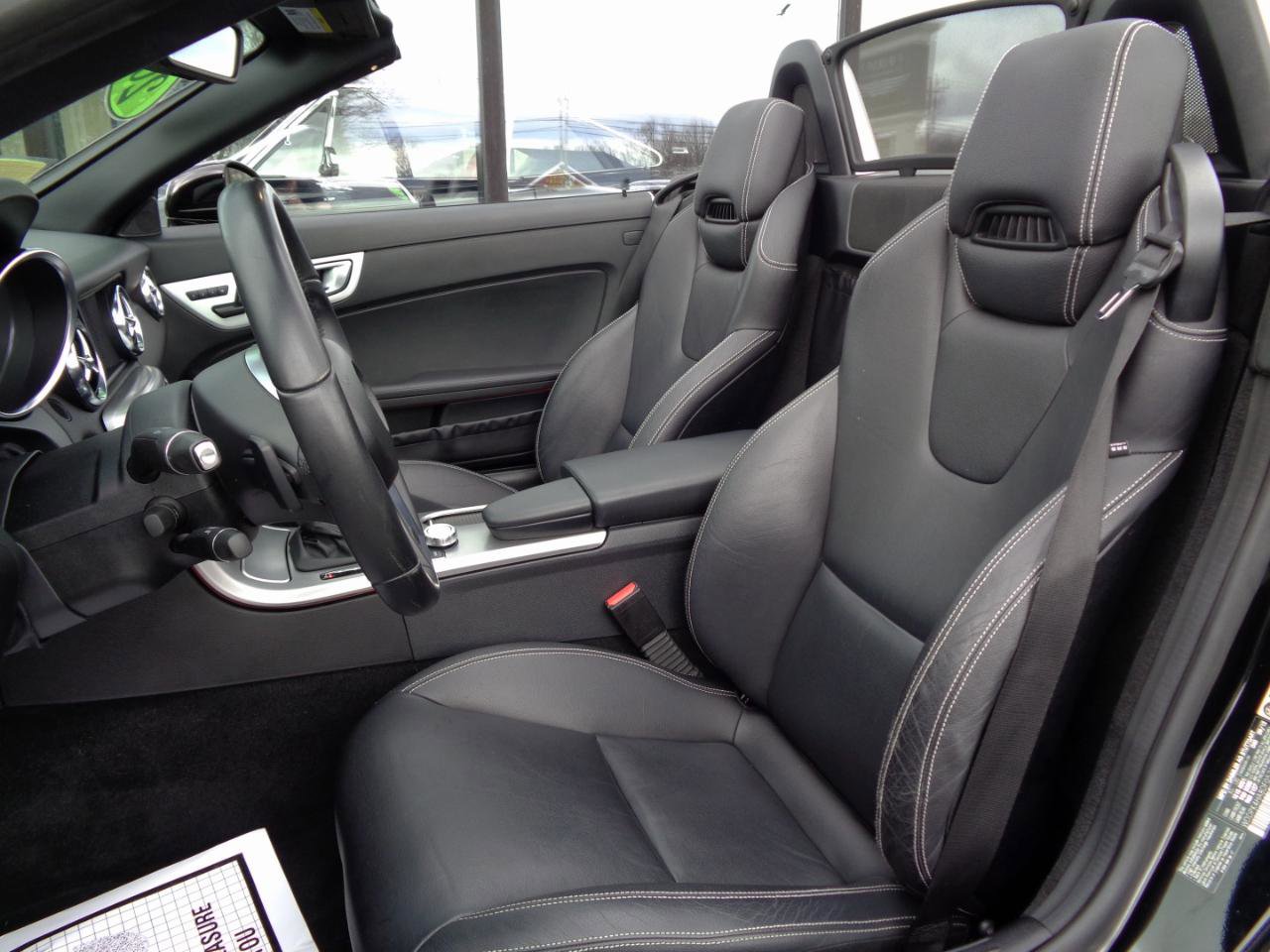 Used 2013 Mercedes-Benz SLK 250 w/ Premium I Pkg image 16