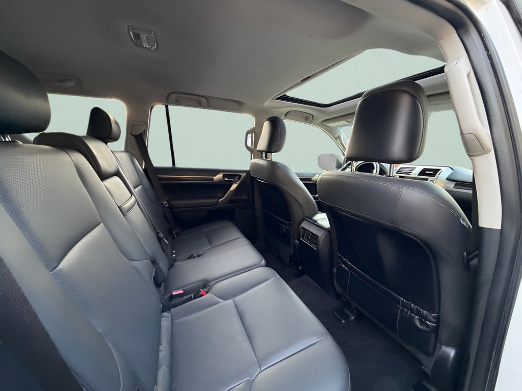 Used 2017 Lexus GX 460 w/ Navigation Package AWD/4WD image 21