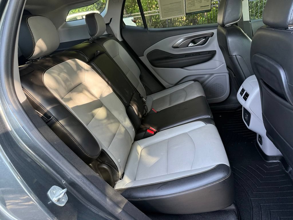 Used 2020 GMC Terrain SLT w/ Preferred Package AWD/4WD image 32