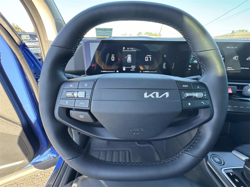 Certified 2026 Kia Sportage EX w/ EX Panorama Roof Package image 40