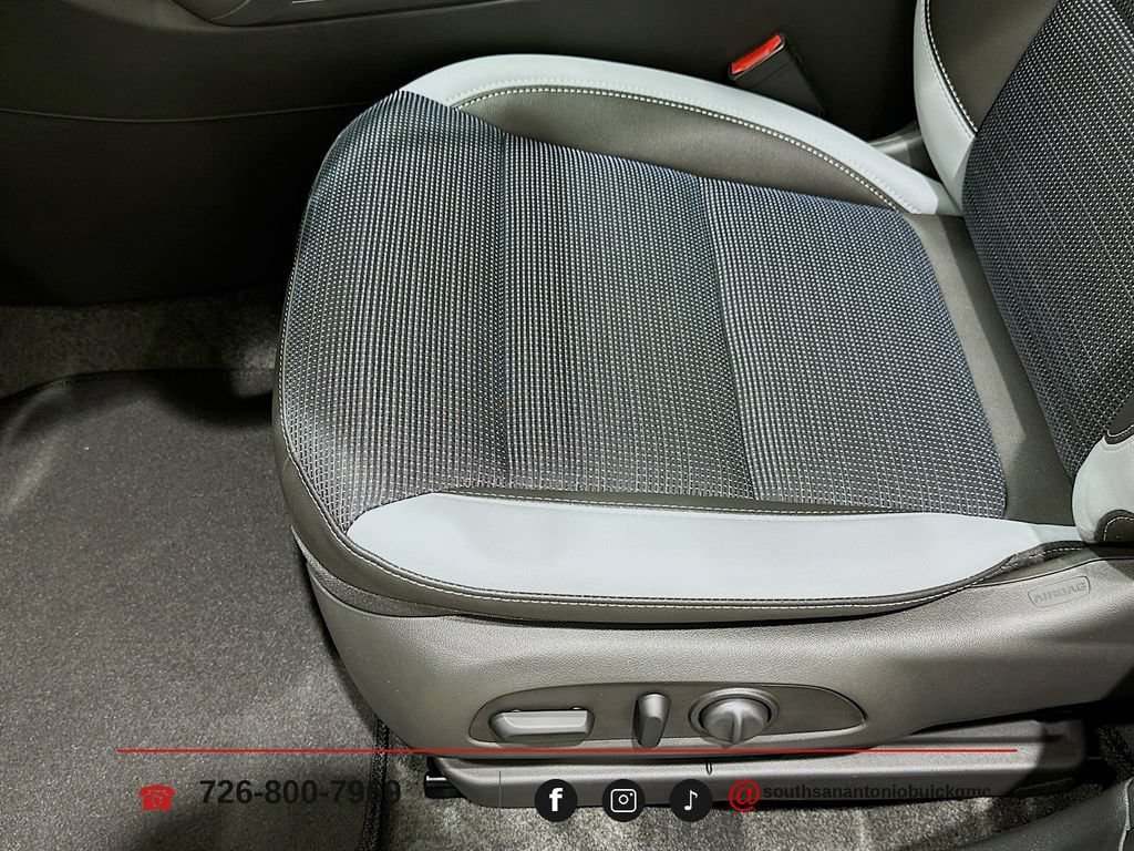 New 2026 Buick Envista Preferred w/ Convenience I Package FWD image 23