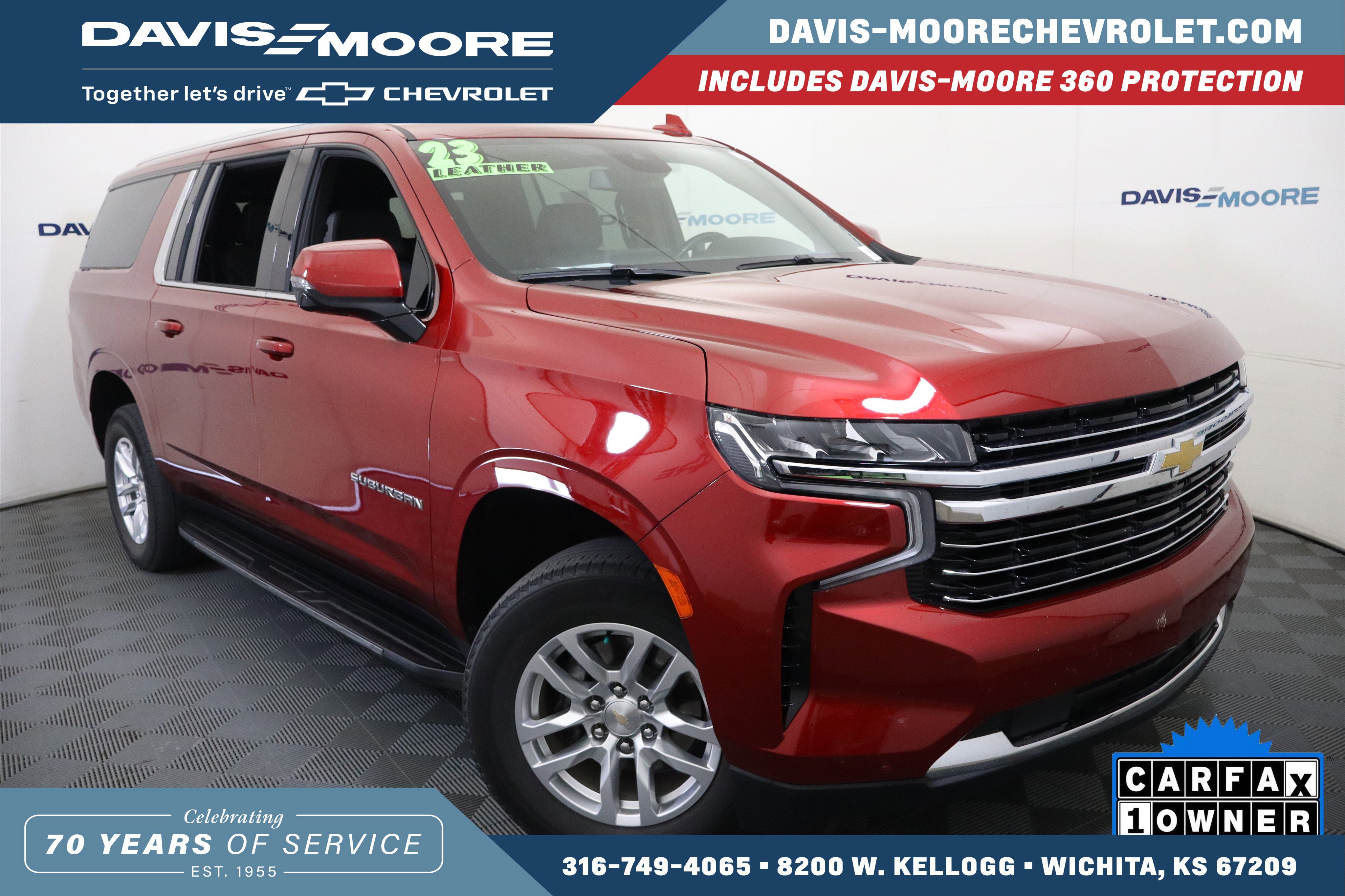 Used 2023 Chevrolet Suburban LT w/ Luxury Package AWD/4WD image 1