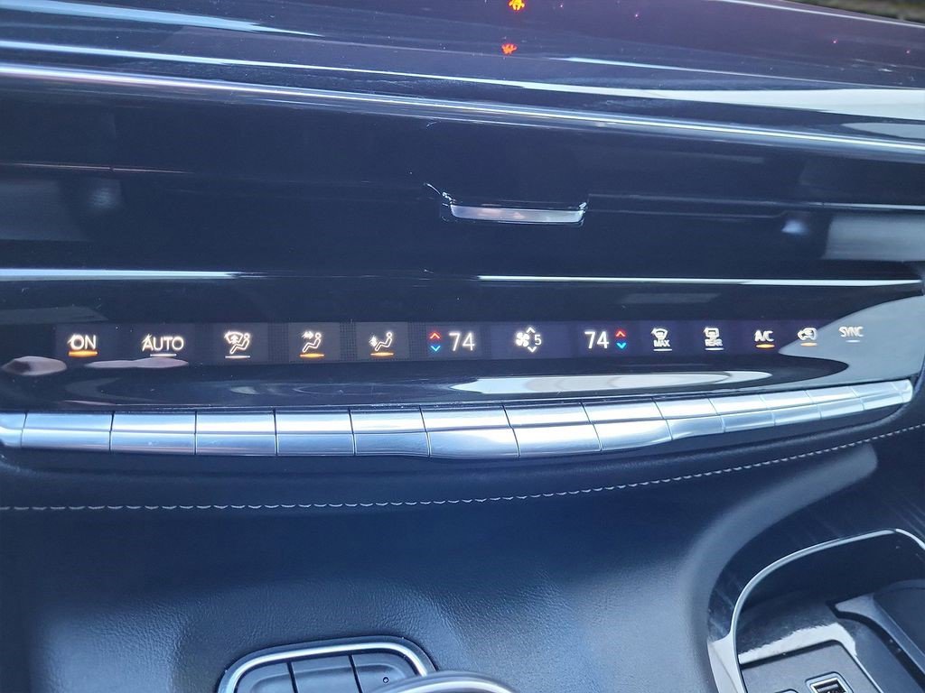 Certified 2024 Cadillac Escalade Sport w/ Touring Package image 22