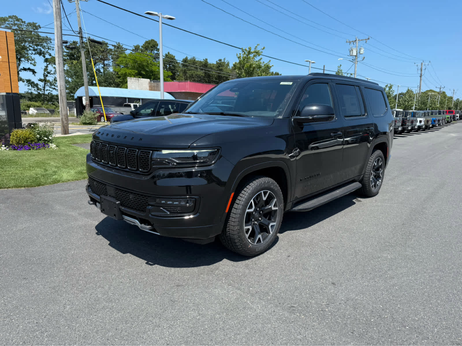 New 2025 Jeep Wagoneer Series II image 3