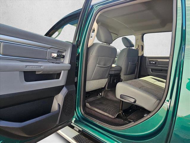 Used 2015 RAM 3500 SLT image 14