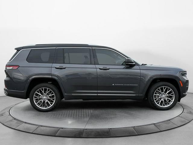 Used 2023 Jeep Grand Cherokee L Summit image 6