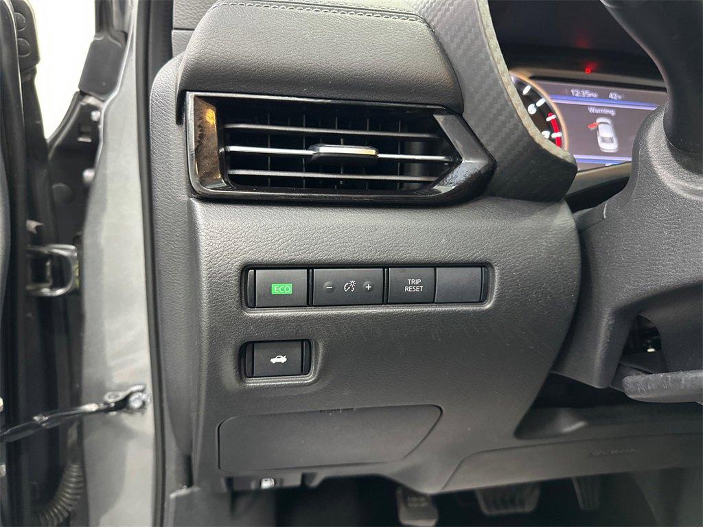 Used 2020 Nissan Sentra SV image 25