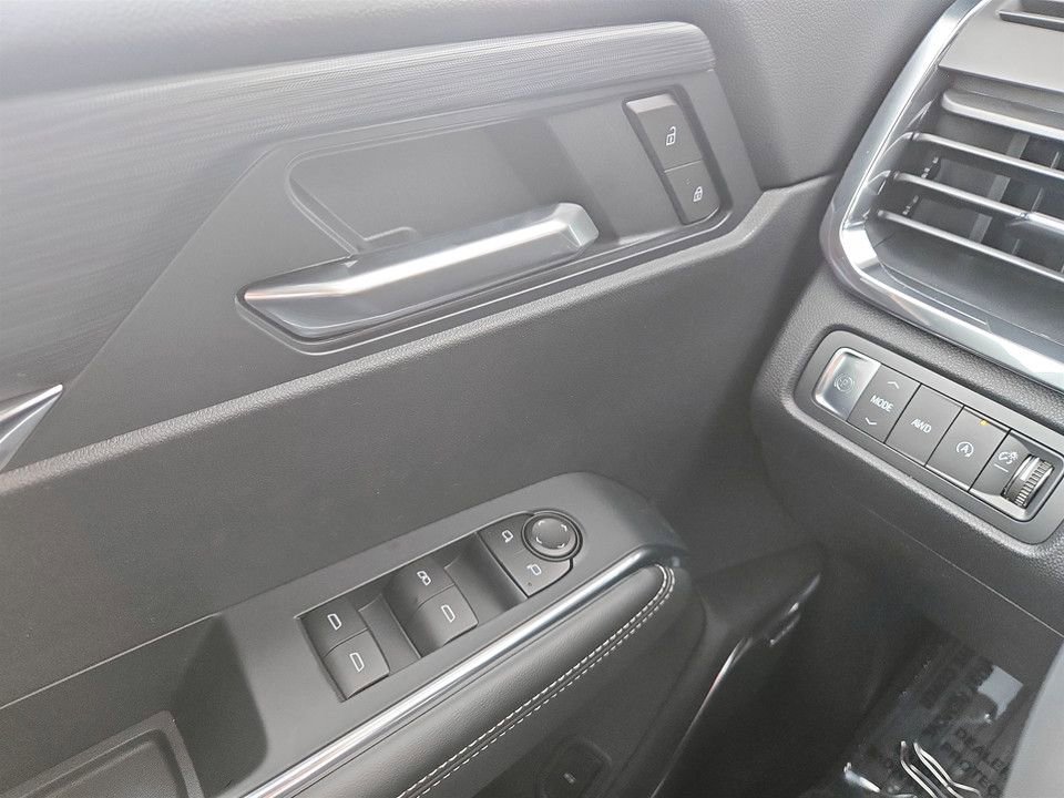 New 2026 GMC Acadia Elevation image 28