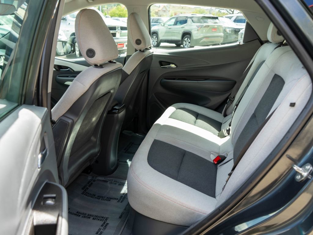 Used 2021 Chevrolet Bolt LT FWD image 12