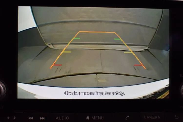 Used 2024 Nissan Sentra SV FWD image 31