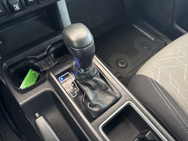 Used 2020 Toyota Tacoma TRD Off-Road w/ Technology Package image 22