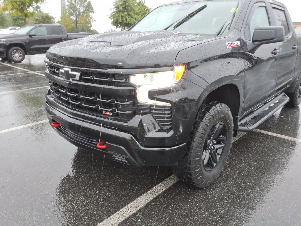 Certified 2024 Chevrolet Silverado 1500 LT Trail Boss w/ Convenience Package II AWD/4WD image 9
