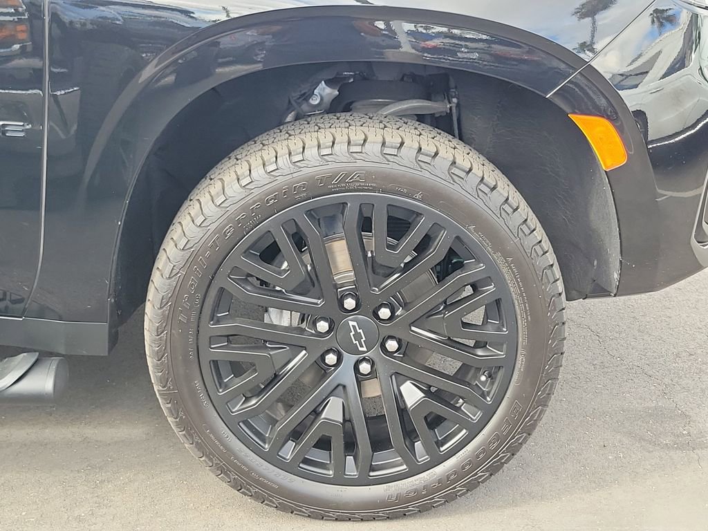 Used 2021 Chevrolet Tahoe Z71 w/ Z71 Off-Road Package AWD/4WD image 5