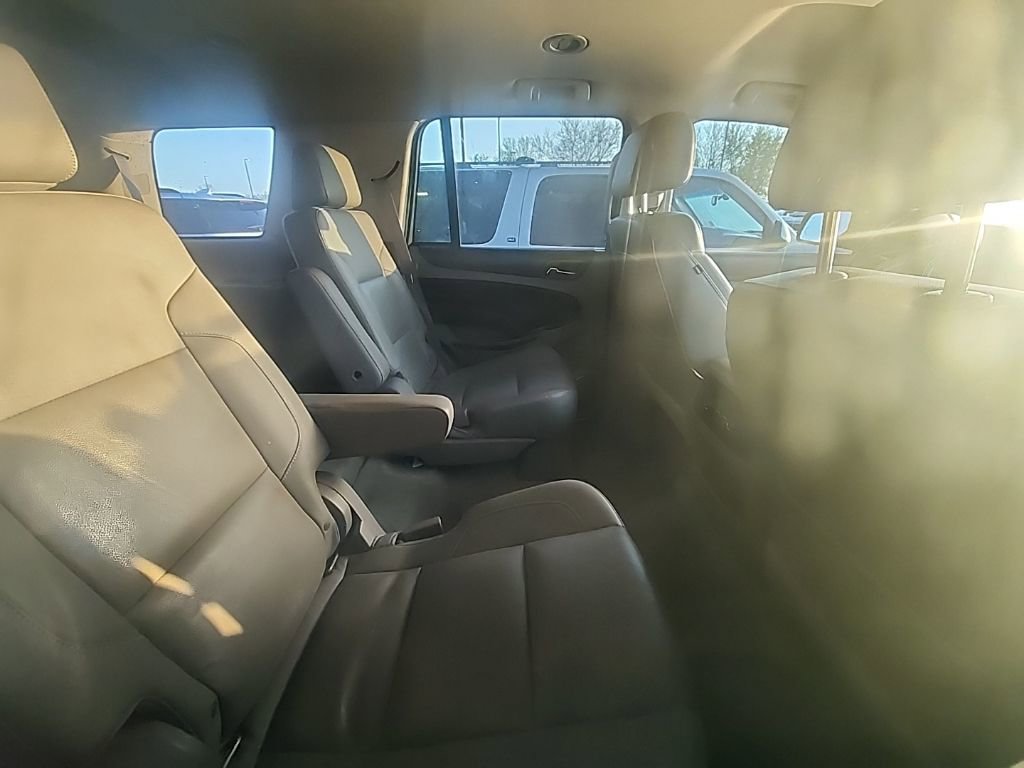 Used 2016 Chevrolet Tahoe LT w/ Luxury Package image 4