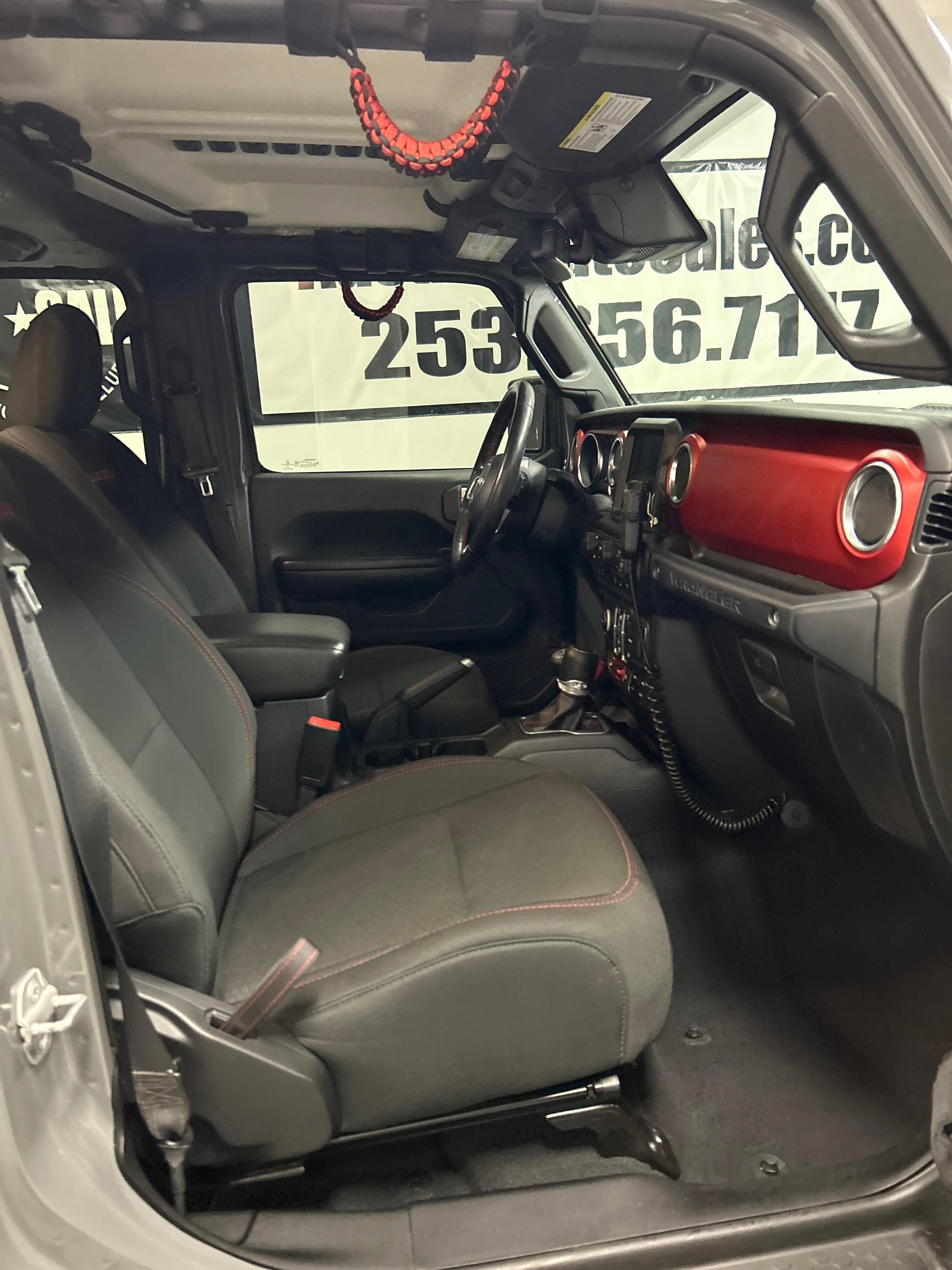 Used 2019 Jeep Wrangler Unlimited Rubicon AWD/4WD image 13
