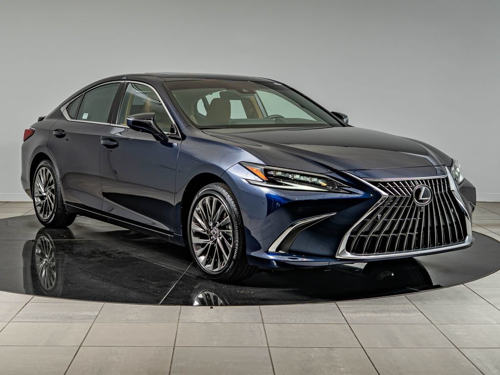 Certified 2025 Lexus ES 300h Ultra Luxury w/ Accessory Package (Z2) FWD image 3