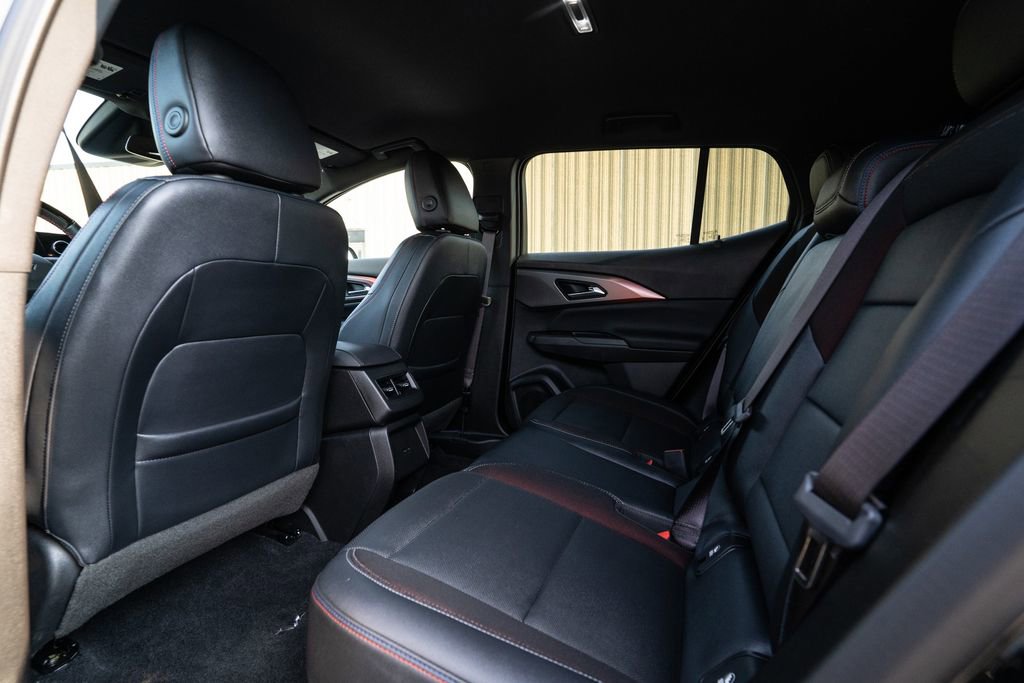 Used 2024 Chevrolet Equinox EV RS image 33