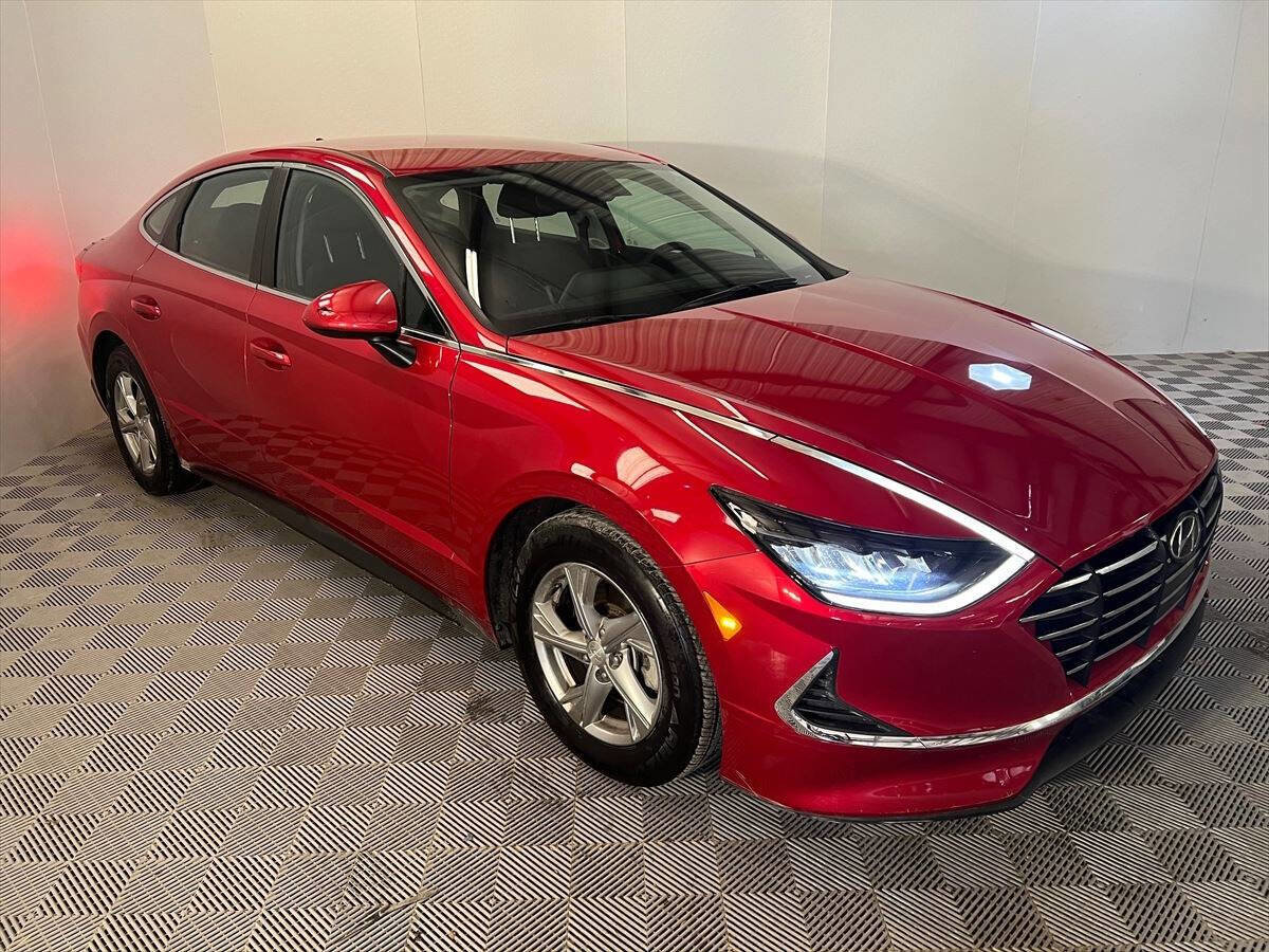 Used 2022 Hyundai Sonata SE w/ Preferred Accessory Package image 4